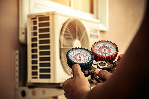 Professional Hvac technician working in Denton, TX